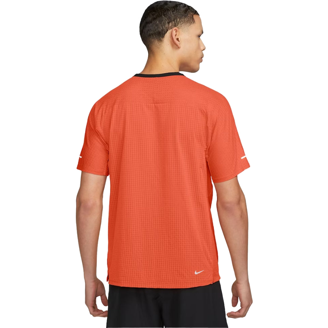 Nike Dv9305 809 Orange T-Shirt Mens S