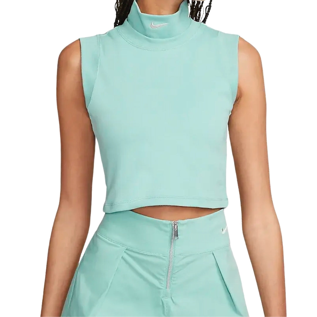 Nike Sleeveless Mint Green Cropped Top M