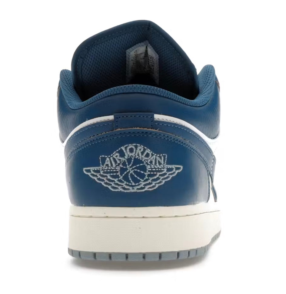 Nike Air Jordan 1 Mid SE Blue Trainers - Nova Clothing
