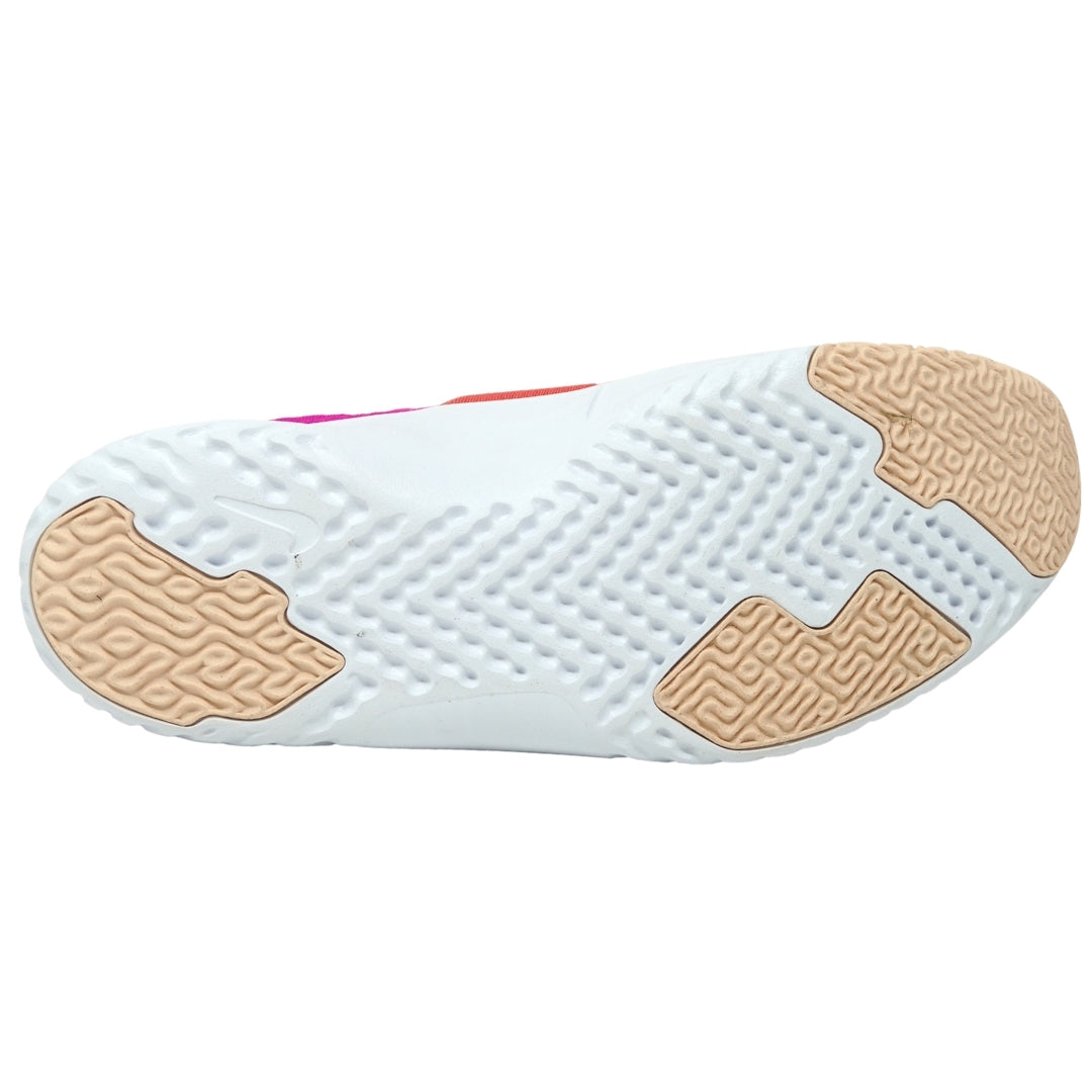 Nike Renew In-Season Pink Trainers