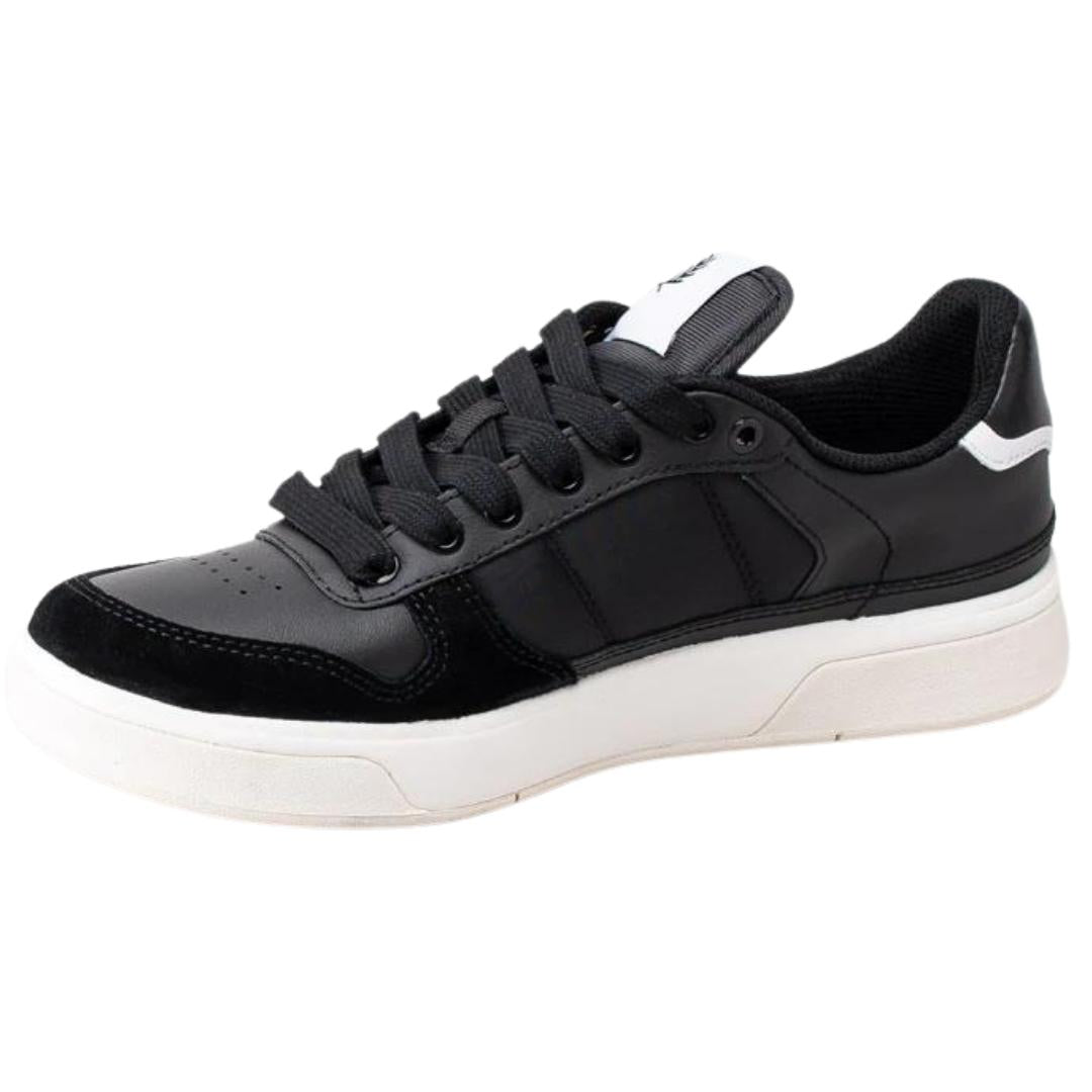 Fred Perry B7123 102 Black Trainers - Nova Clothing