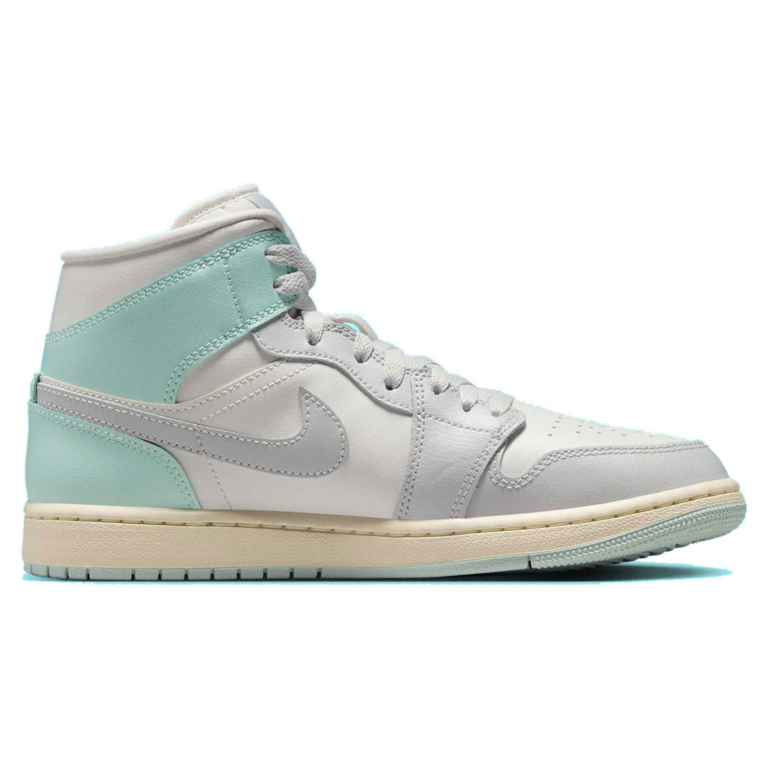 Air Jordan 1 Mid Igloo Women's Trainers UK 2.5