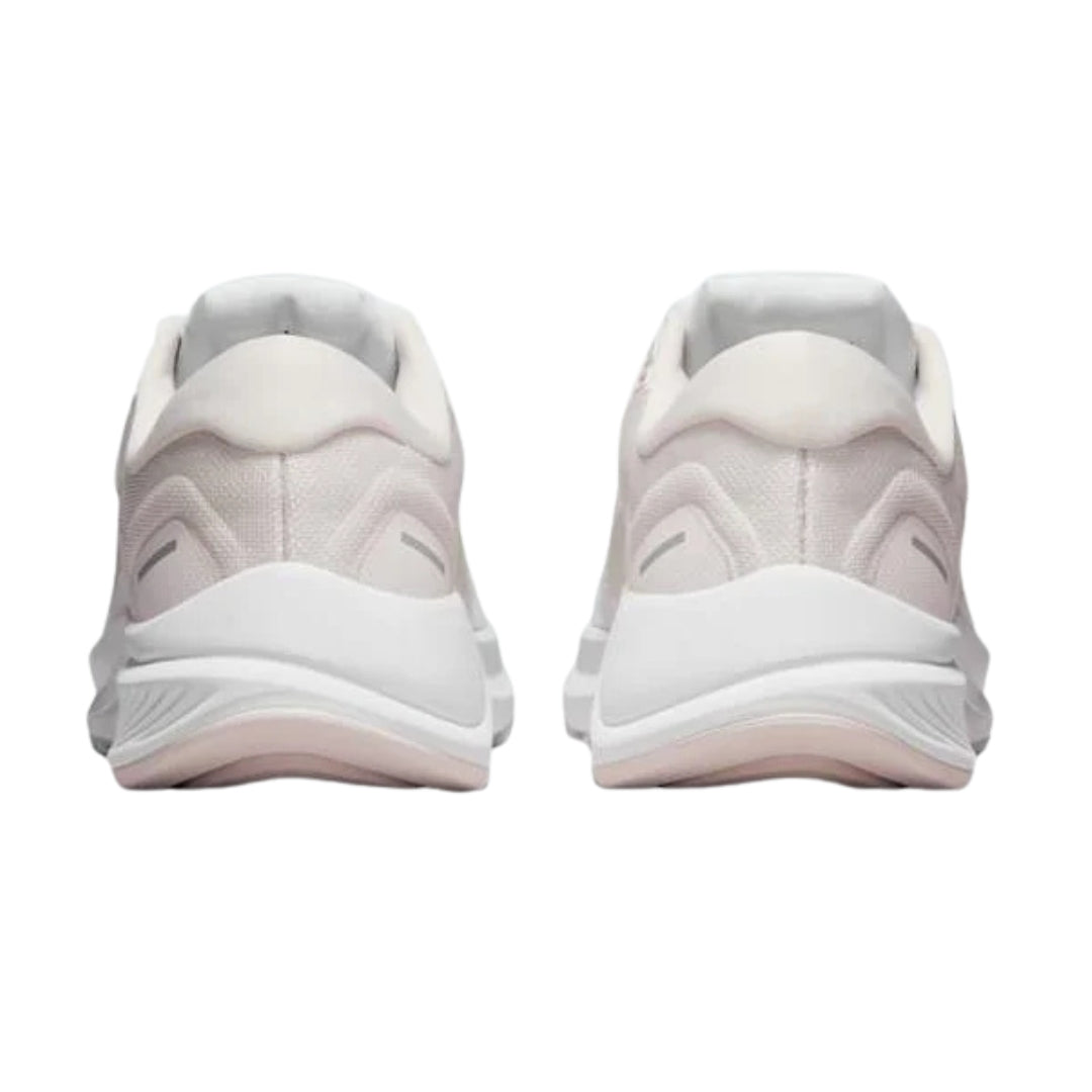 Nike Da8570 101 White/Barely Green Trainer Womens UK 4