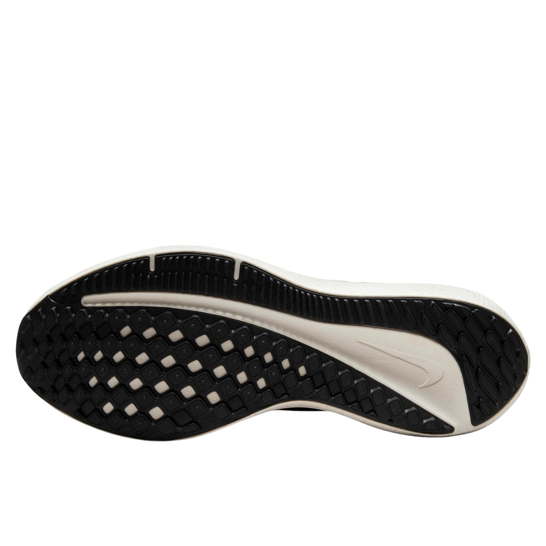 Nike Winflo 10 Men's Running Black Trainers UK 7.5