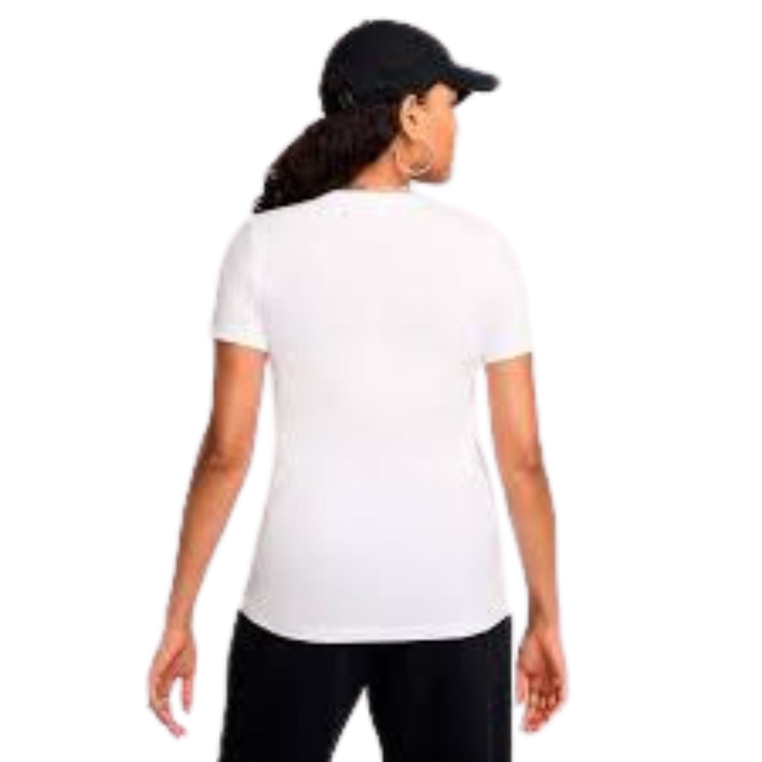 Nike Sportswear Essentials Logo White T-shirt XS