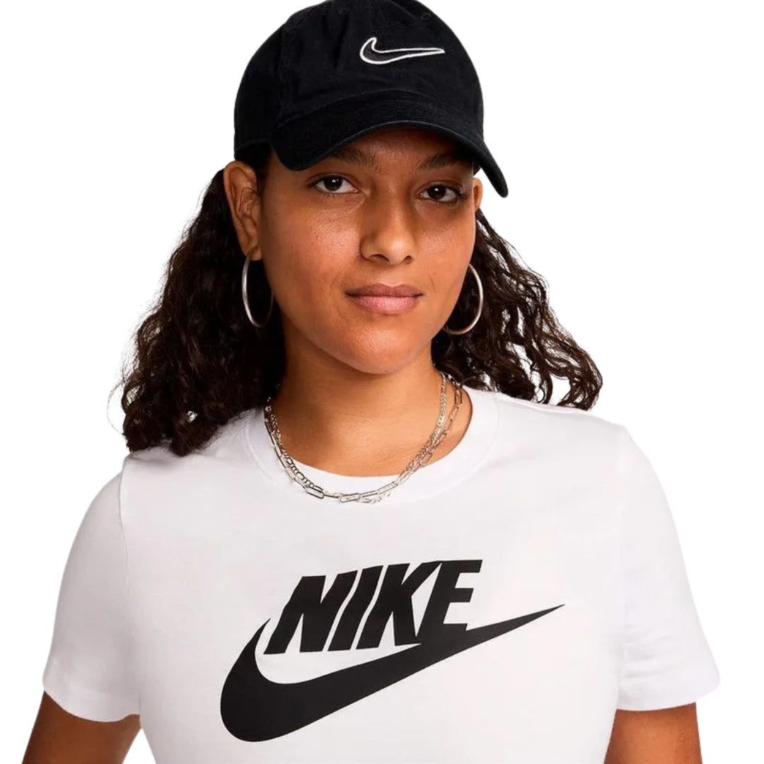 Nike Sportswear Essentials Logo White T-shirt XS