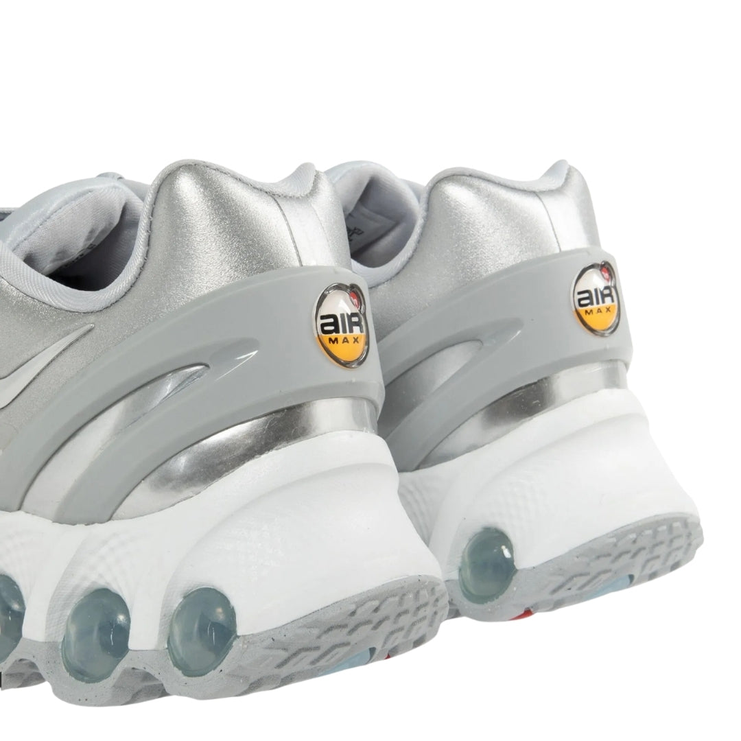 Nike Air Max Dn8 Women's Wolf Grey Metallic Silver Trainers UK 4