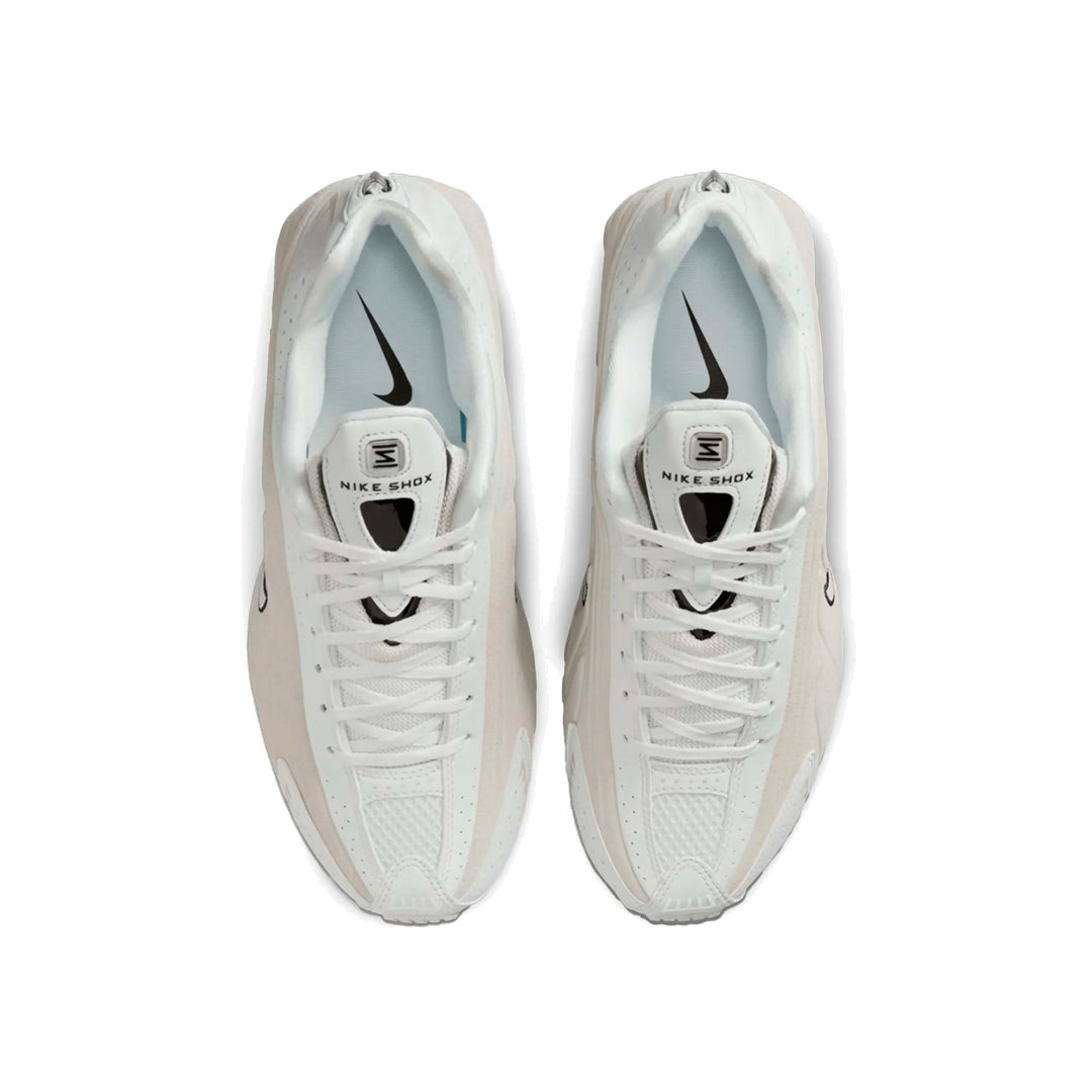 Nike Shox R4 Summit White Trainers UK 4