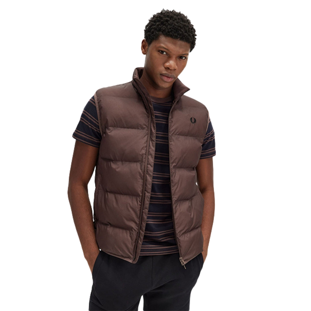 Fred Perry Carrington Brick Insulated Gilet XS