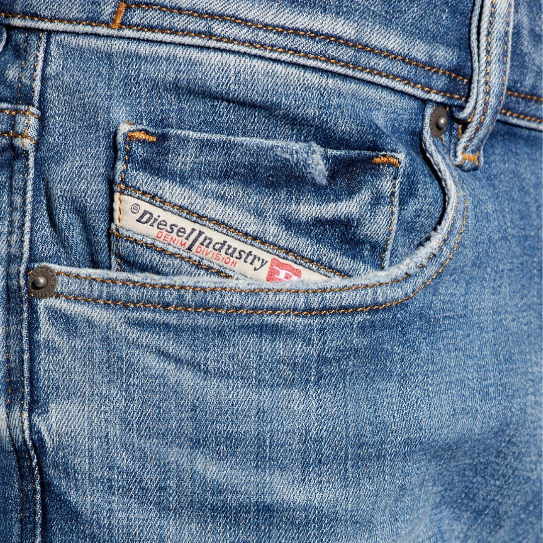 Diesel 1979 Sleenker Plain Denim Blue Jeans W30 L30 / 30L